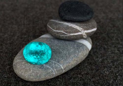 Какие камни цвета моря и неба используются в ювелирном деле. Многообразие голубых камней