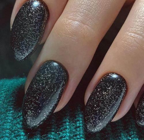 Эластичные базы для ногтей. Как выбрать базу для гель-лака?