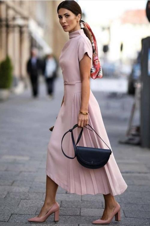 Какие аксессуары идеально дополняют миди-платья. Длина миди — это сколько?