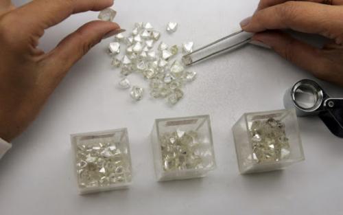 Что называют драгоценными камнями моря. Раскрыт удивительный процесс подводной добычи алмазов