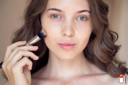 Макияж для серо-голубых глаз пошагово. Макияж для русоволосых с голубыми глазами пошагово