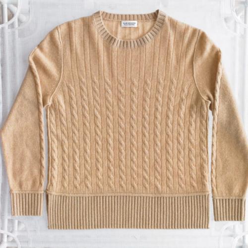 Как растянуть трикотажную кофту. Как растянуть севшую кофту