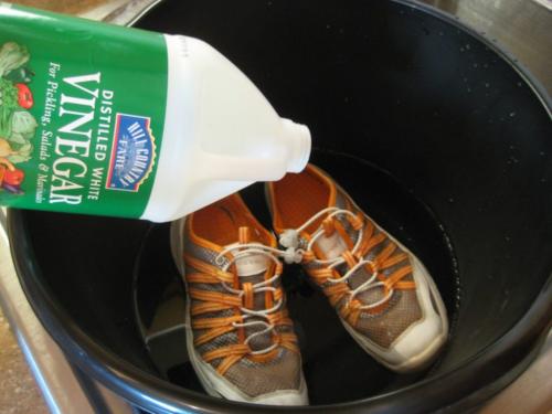 Как растянуть тканевые кроссовки в длину. Можно ли растянуть кроссовки по длине или по ширине