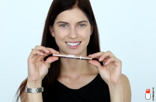 Макияж для голубых глаз и темных волос