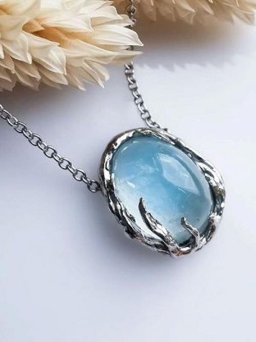 Как отличить настоящий драгоценный камень цвета морской волны от подделки. Как отличить натуральный аквамарин от подделки