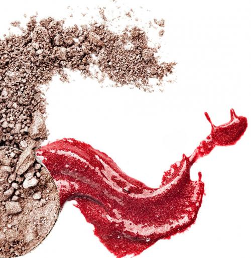 Как сделать контур губ перед нанесением темной помады. Как сделать помаду темнее?