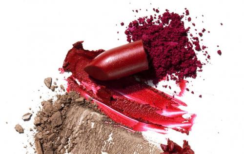 Как сделать черную помаду более долговечной. Как сделать помаду темнее?