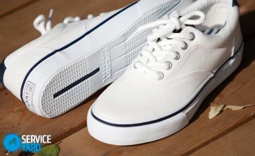 Как восстановить цвет тканевой обуви. Как покрасить кеды из ткани?