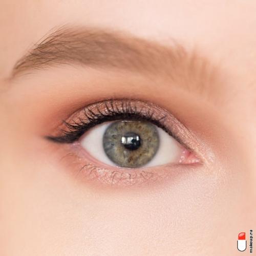 Как правильно подвести глаза карандашом. Как правильно подводить глаза карандашом?