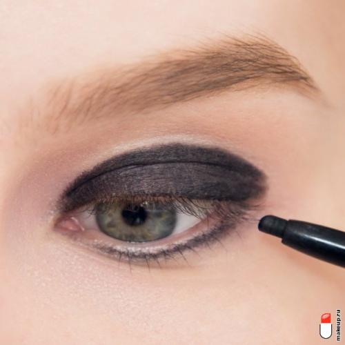 Кайал для глаз, что это. 3 способа, как использовать кайал в макияже
