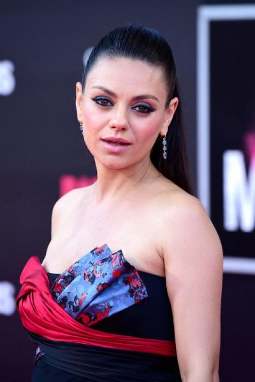 Макияж с белым карандашом для карих глаз. Макияж для светло-карих глаз