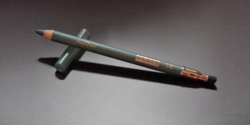 Карандаш для глаз, как пользоваться. Карандаш для глаз - как правильно выбрать по цвету, качеству, бренду и стоимости