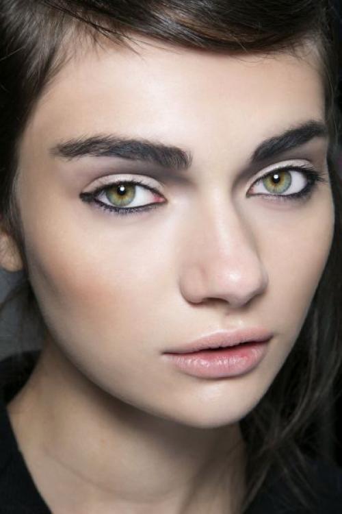 Карандаш для глаз с растушевкой, как пользоваться. Как правильно подвести глаза карандашом?