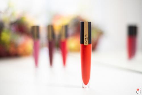 Как выбрать подходящий оттенок темной помады для брюнетки. На темной стороне: какие оттенки помады подойдут брюнеткам