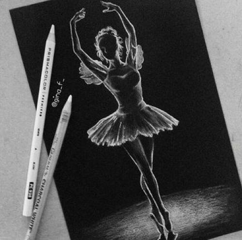 Белый карандаш не рисует. 7 материалов для рисования на черной бумаге