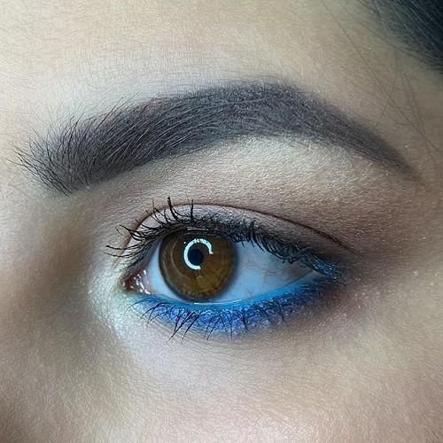 Белый карандаш для глаз каял. Что такое кайал и для чего он нужен? ТОП-10 карандашей-кайалов