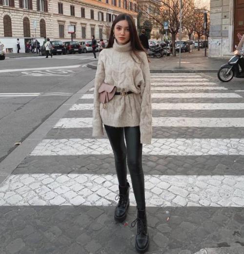 С чем носить кожаные леггинсы для делового стиля. 5 вариантов сочетаний с кожаными леггинсами в разных стилях