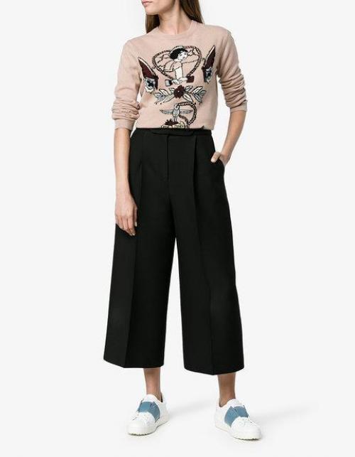 Можно ли носить кроссовки с леггинсами, и если да то какие модели лучше. Джинсы и брюки