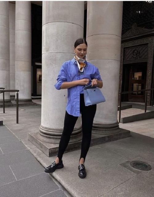 Какие универсальные комбинации с лосинами со штрипками подходят для разных сезонов. Леггинсы со штрипками снова в моде –, как носить этот тренд весной 2024 года