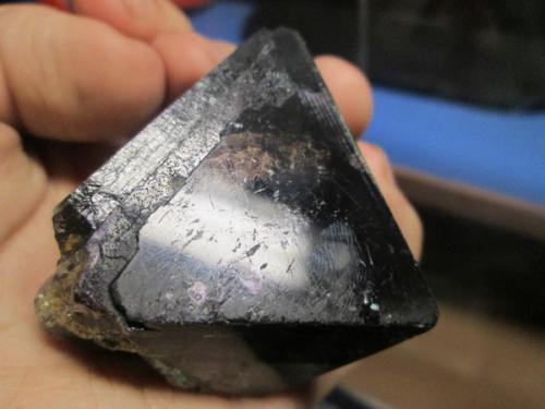 Как хранить и демонстрировать найденные драгоценные камни. Минералы тоже люди: как я храню коллекцию и другое.