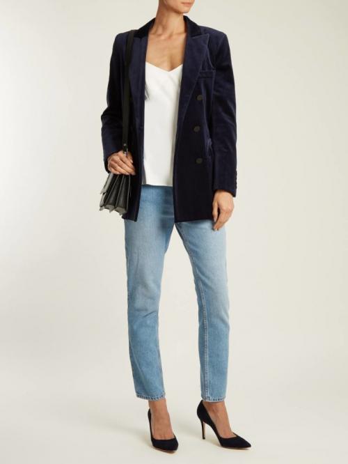 Модные цвета осень-зима 2021 2022. Модный цвет в одежде осень-зима 2022 2023 — прохладный синий