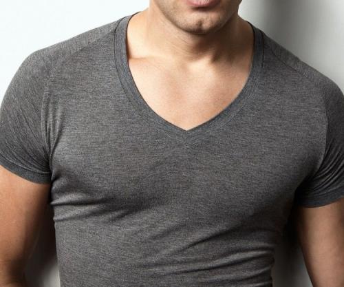 Можно ли носить галстук с футболкой. Ваши потребности диктуют стиль