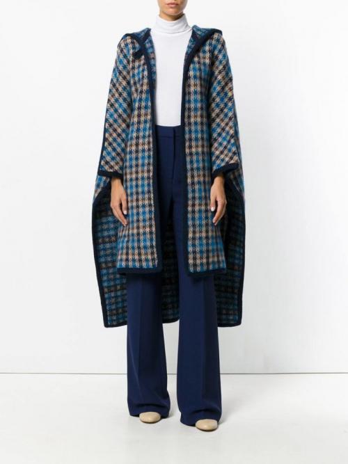 Трендовые цвета 2022 зима. Модные тенденции цветов осень-зима 2022 2023