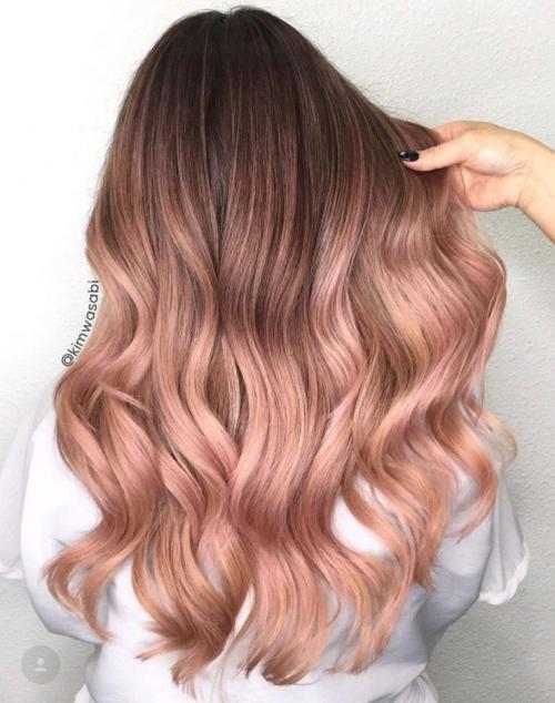 Названы главные тренды в прическах на осень 2022 года. Модные прически и стрижки осень-зима 2021-2022 18