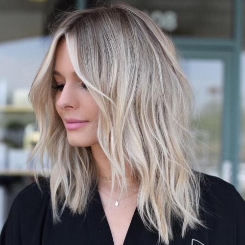 Названы главные тренды в прическах на осень 2022 года. Модные прически и стрижки осень-зима 2021-2022 16