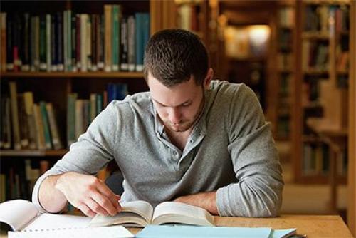 Как книга подходит для мужчин разных возрастных групп. Лучшие книги в подарок мужчине