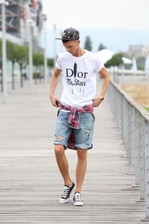 Как одеваться летом 2022 парню. Тенденции мужской моды на лето 2022