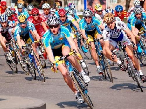 Какая физическая активность наиболее полезна для мужского здоровья. Спорт и потенция: быстрее, выше, сильнее