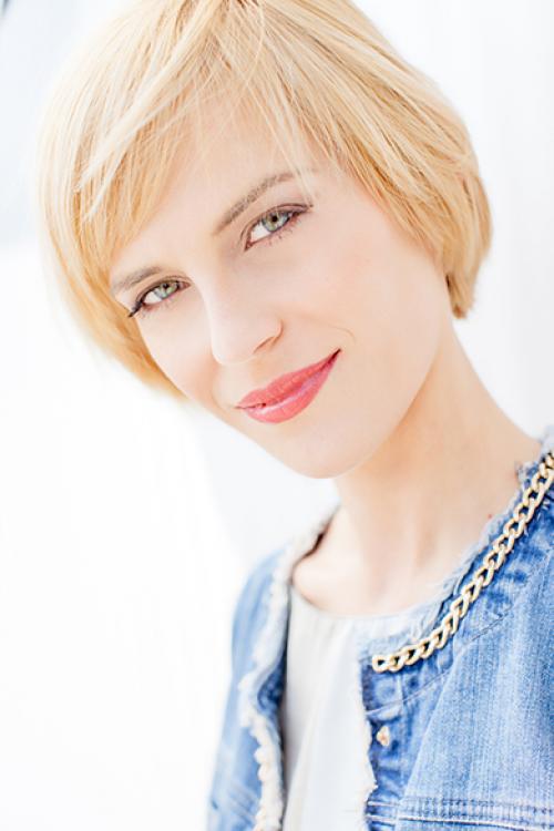 Холодный блондин на короткие волосы. Кому идет блонд на коротких волосах