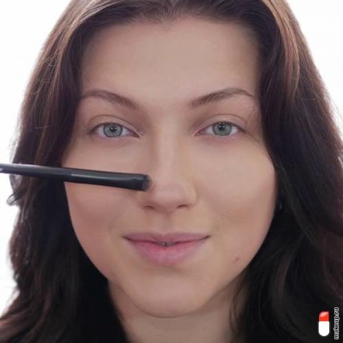 Как скрыть большой нос с помощью макияжа?