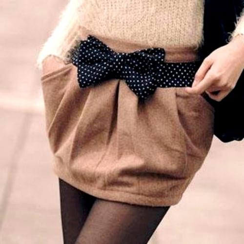 Как переделать узкое пальто. Не знаете куда деть старое пальто? Сделайте из него новые полезные вещи