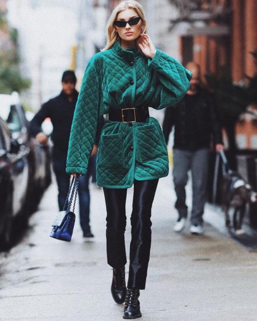 Как украсить стеганое пальто. Стеганое пальто 2022: модные модели
