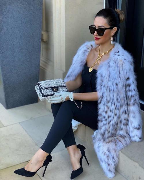 Самая модная верхняя одежда осени. Верхняя одежда для женщин: модные тенденции, фото осень 2021 14