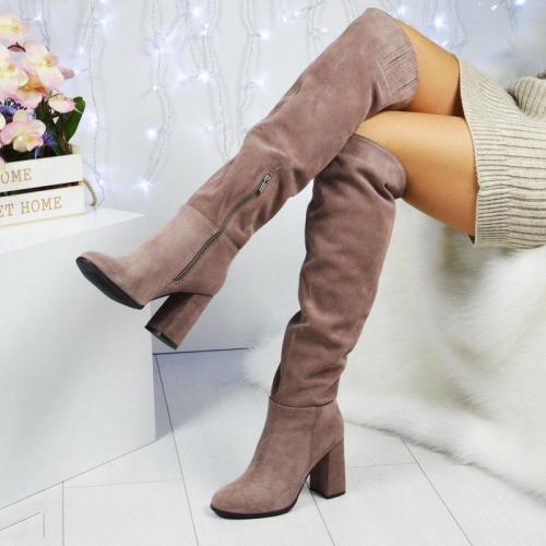 С чем носить ботфорты верхняя одежда. С чем сочетать зимние ботфорты, лучшие варианты для холодов