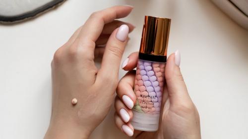 База под тональный крем. Как наносить базу под макияж?