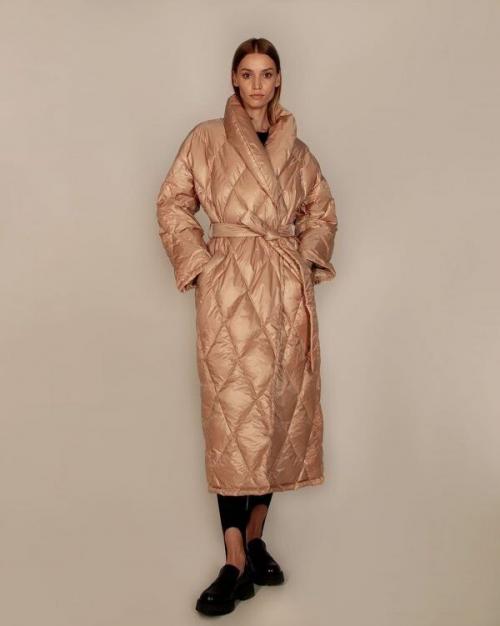 С чем носить женский пуховик. Как и с чем носить пуховики разной длины 16