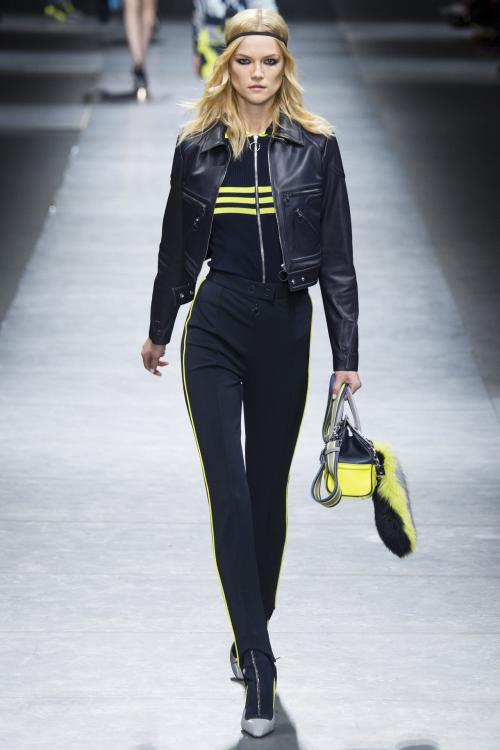 С чем носить кожаную куртку в любое время года. Преимущества покупки кожаной куртки