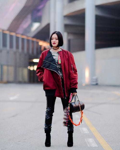 Стёганые куртки весной 2022. Основные тренды на куртки на весну 2022 30