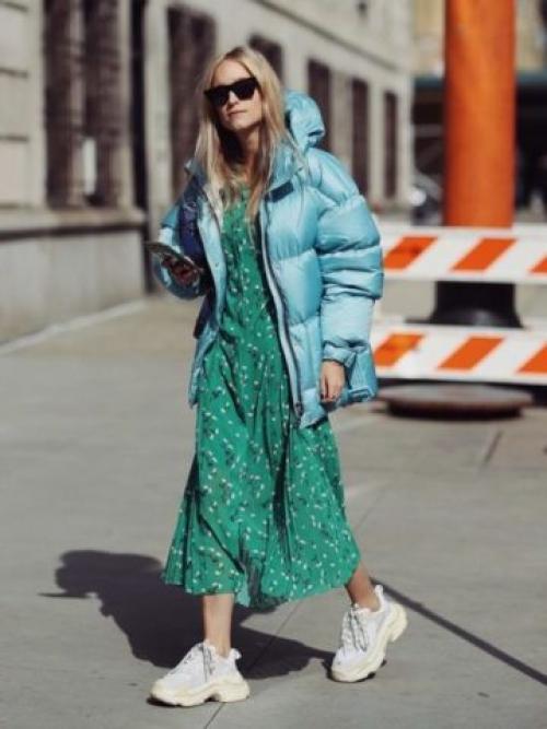 С чем носить пуховик оверсайз