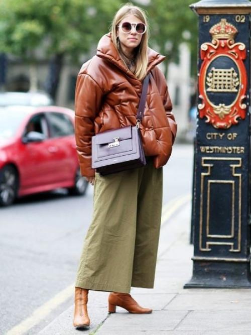 С чем носить короткий пуховик. 7 простых способов носить короткий пуховик и не выглядеть дешево