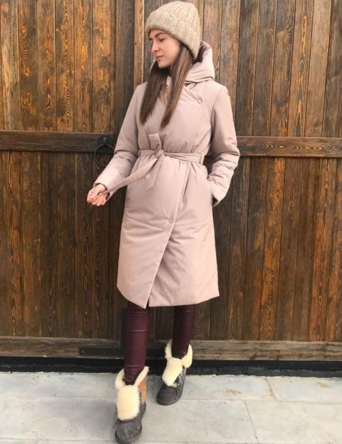 С чем носить короткий пуховик. 7 простых способов носить короткий пуховик и не выглядеть дешево 15