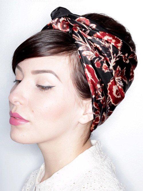 Как сделать прическу самой себе на короткие волосы. Как сделать прическу на короткие волосы?