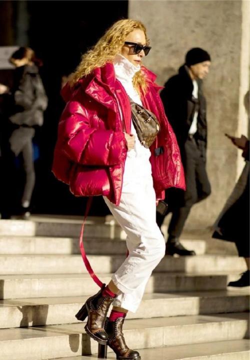 С чем носить дутую куртку monki. Самые модные модели дутых курток monki 16