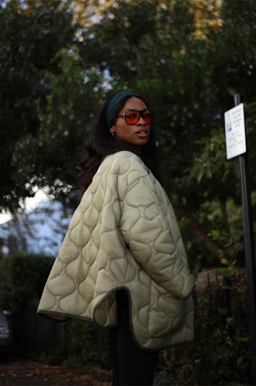 Стильная женская стеганая куртка. Актуальные модели для стильных образов 19