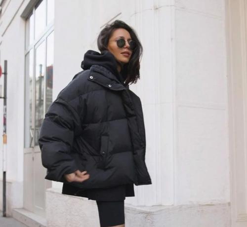 С чем носить куртку в 2022 году. Модные фасоны курток на 2022 год 18