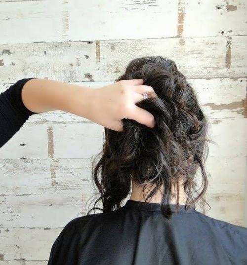 Как сделать высокую прическу своими руками. 10 модных высоких причесок 01 Как сделать высокую прическу своими руками. 10 модных высоких причесок 01